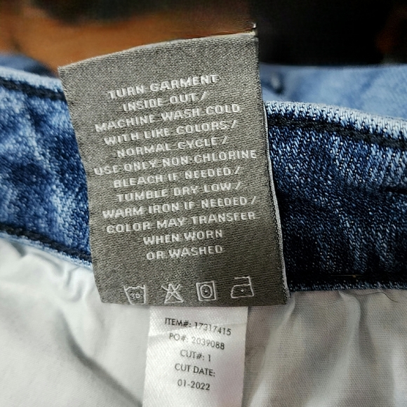 Crop Stovepipe Straight Classic Denim High-Rise Jean - Picture 5 of 6